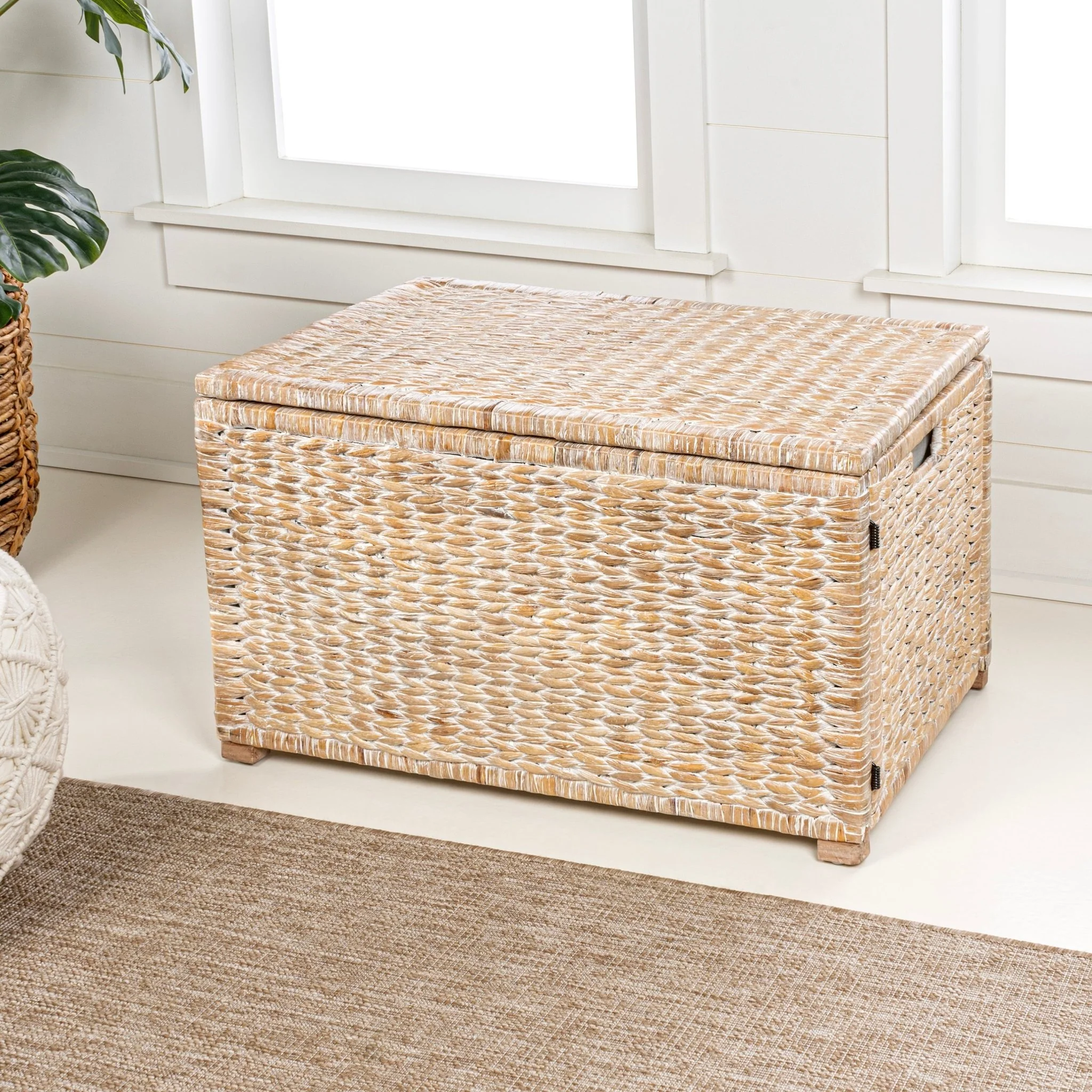 Anada 30" Handwoven Wicker Weave Storage Trunk - Image 3