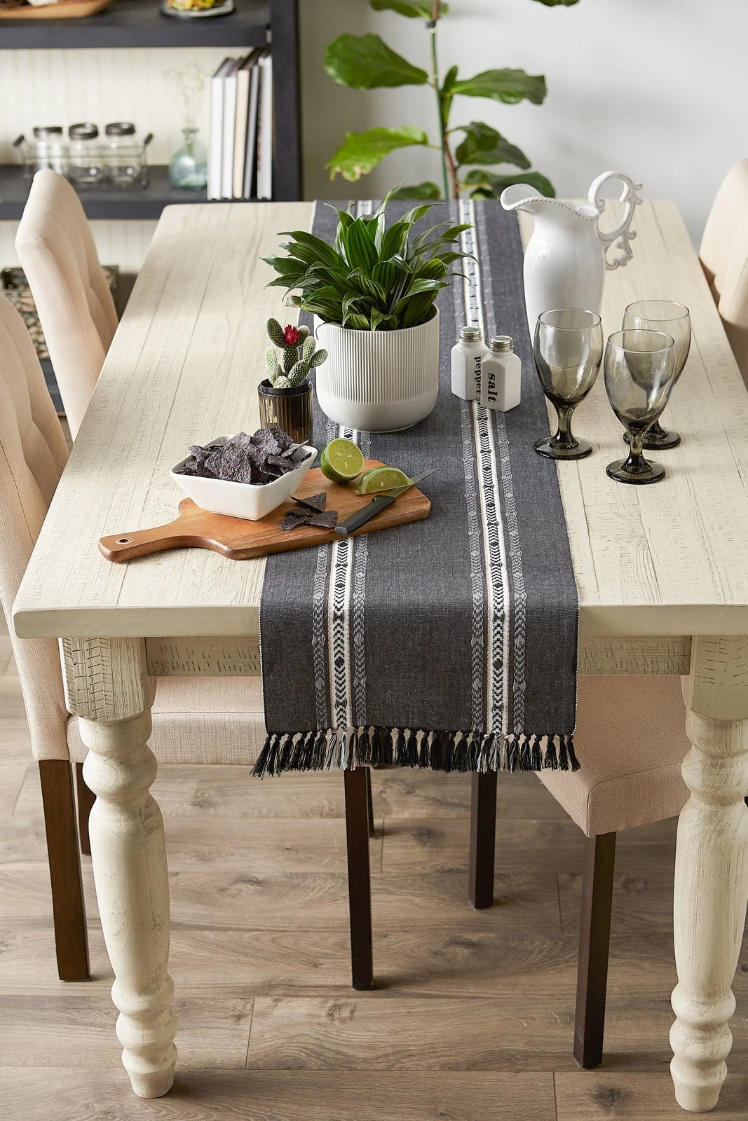 Black Dobby Striped Fringe Ribbed Table Runner - Image 5
