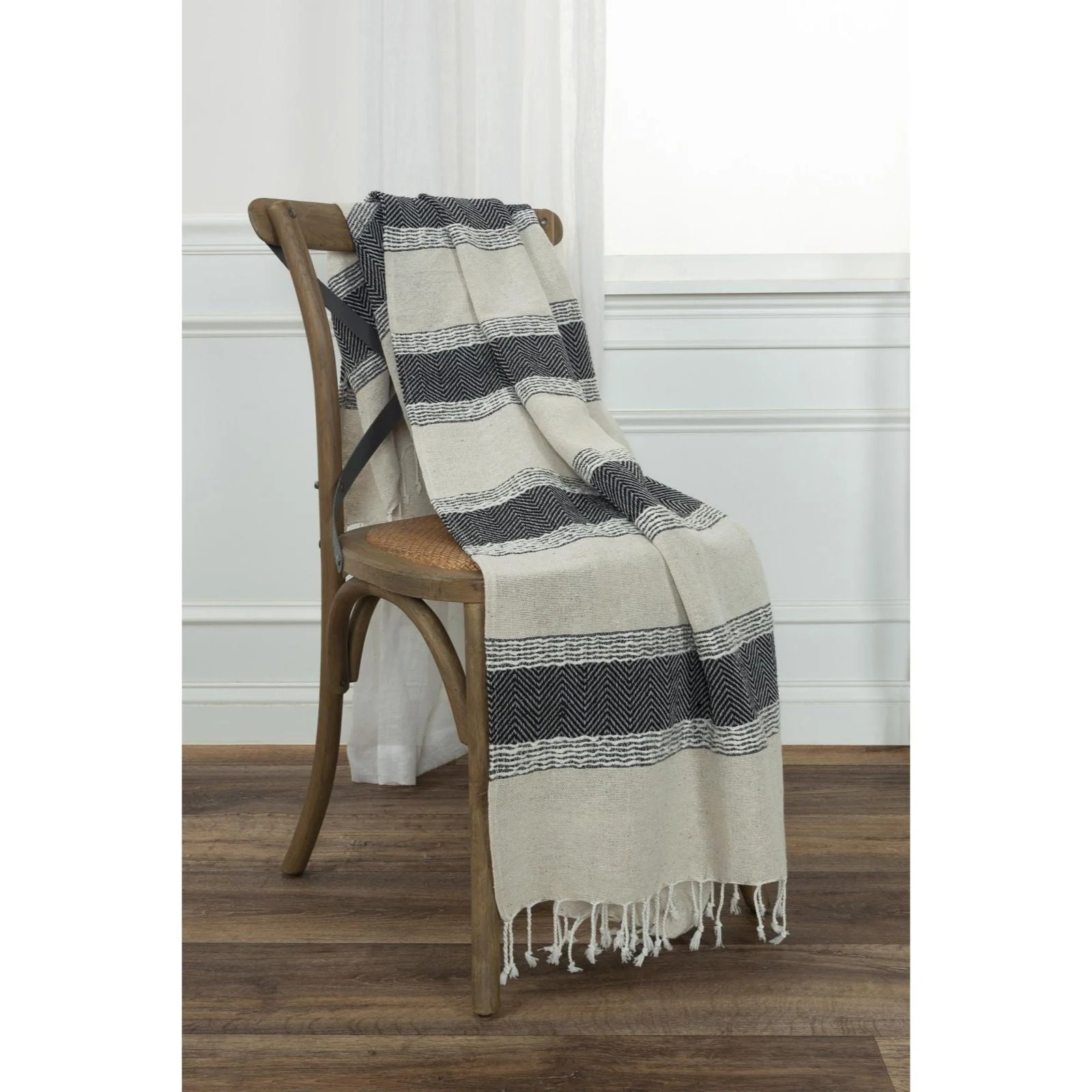 Hand loomed Stripe And Chevron 90% Cotton, 10% Acrylic Throw - Image 21