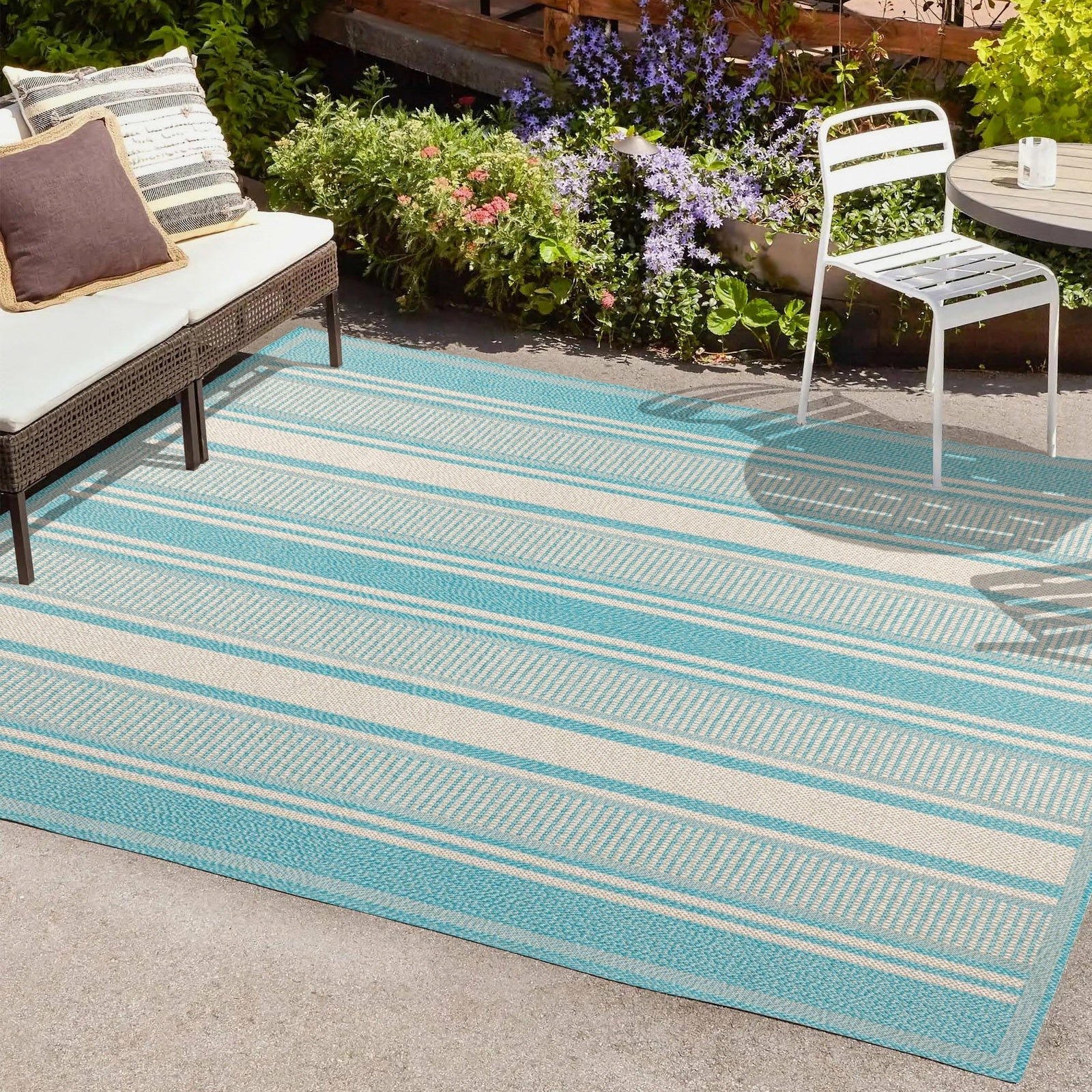 Haynes Modern Double Stripe Indoor/Outdoor Area Rug - Image 3