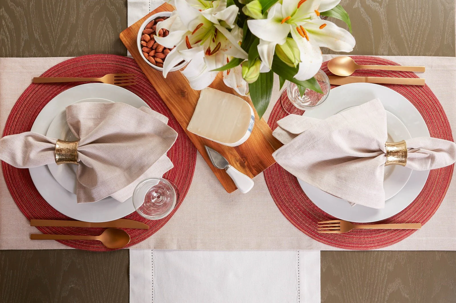 Red Variegated Round Woven Placemats, Set Of 6 - Image 6