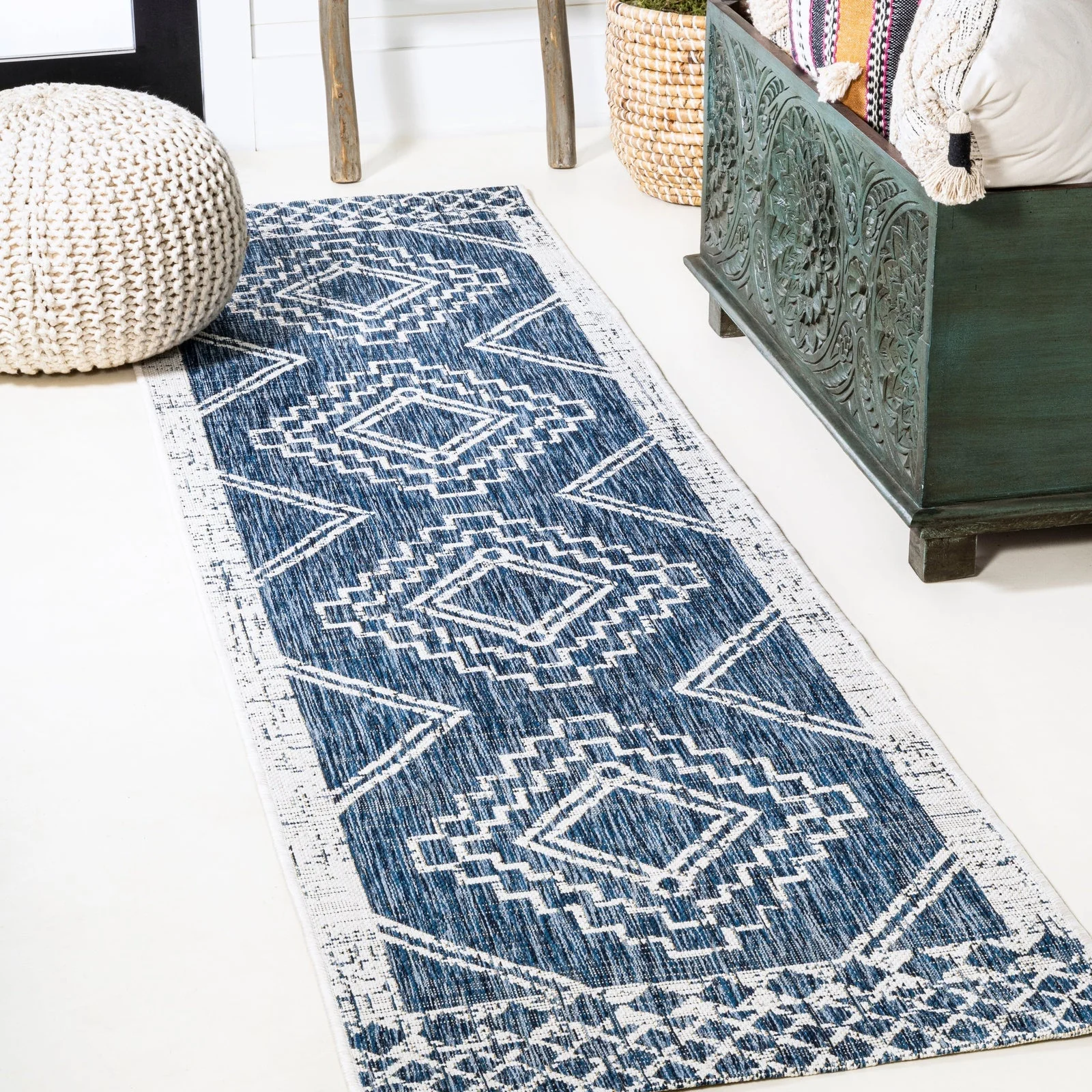 Marokko Diamond Tribal Medallion Indoor/Outdoor Runner Rug - Image 35