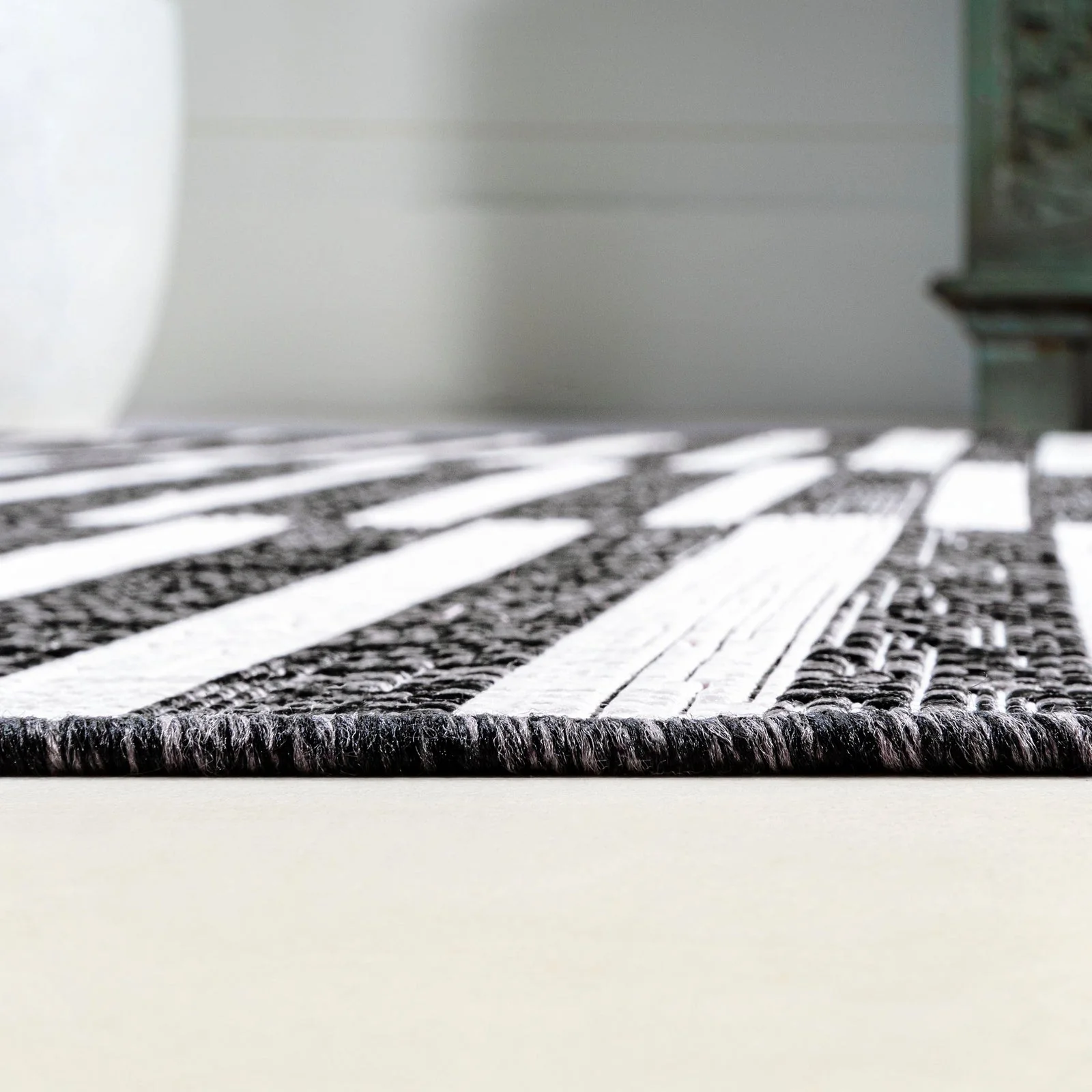 Sukie Modern Offset Stripe Indoor/Outdoor Runner Rug - Image 47