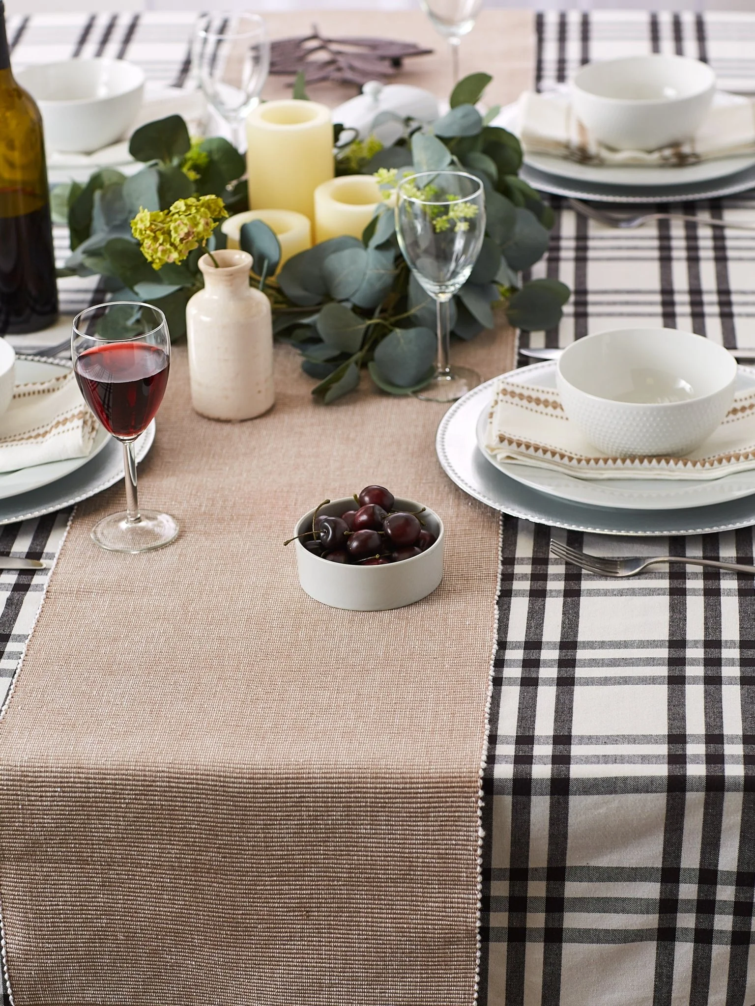 Stone/White 2-Tone Ribbed Table Runner 13X72 - Image 10