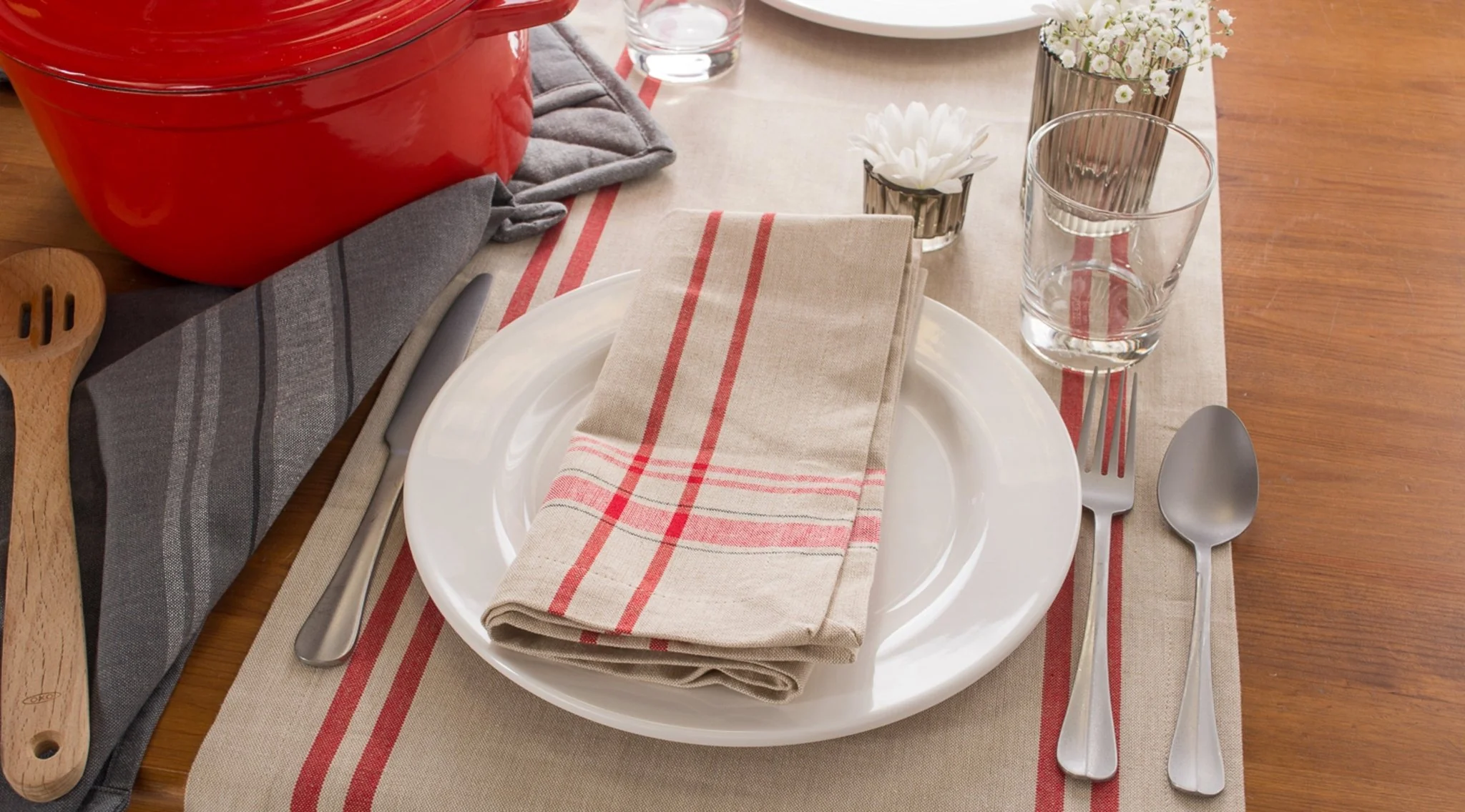 Tango Red French Stripe Table Runner 14X72 - Image 3