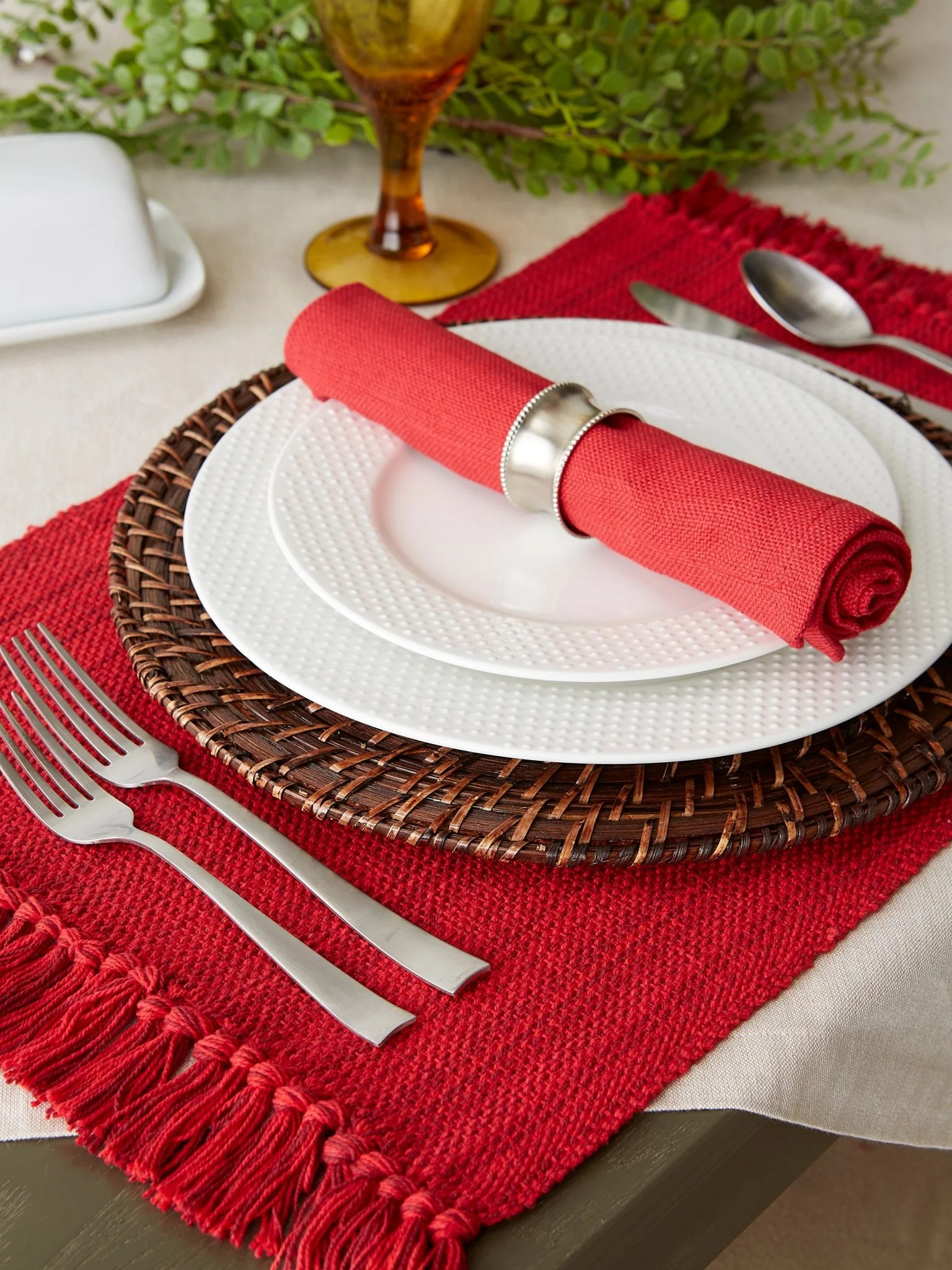 Tango Red Variegated Fringe Placemat & Napkin, Set of 8 - Image 3