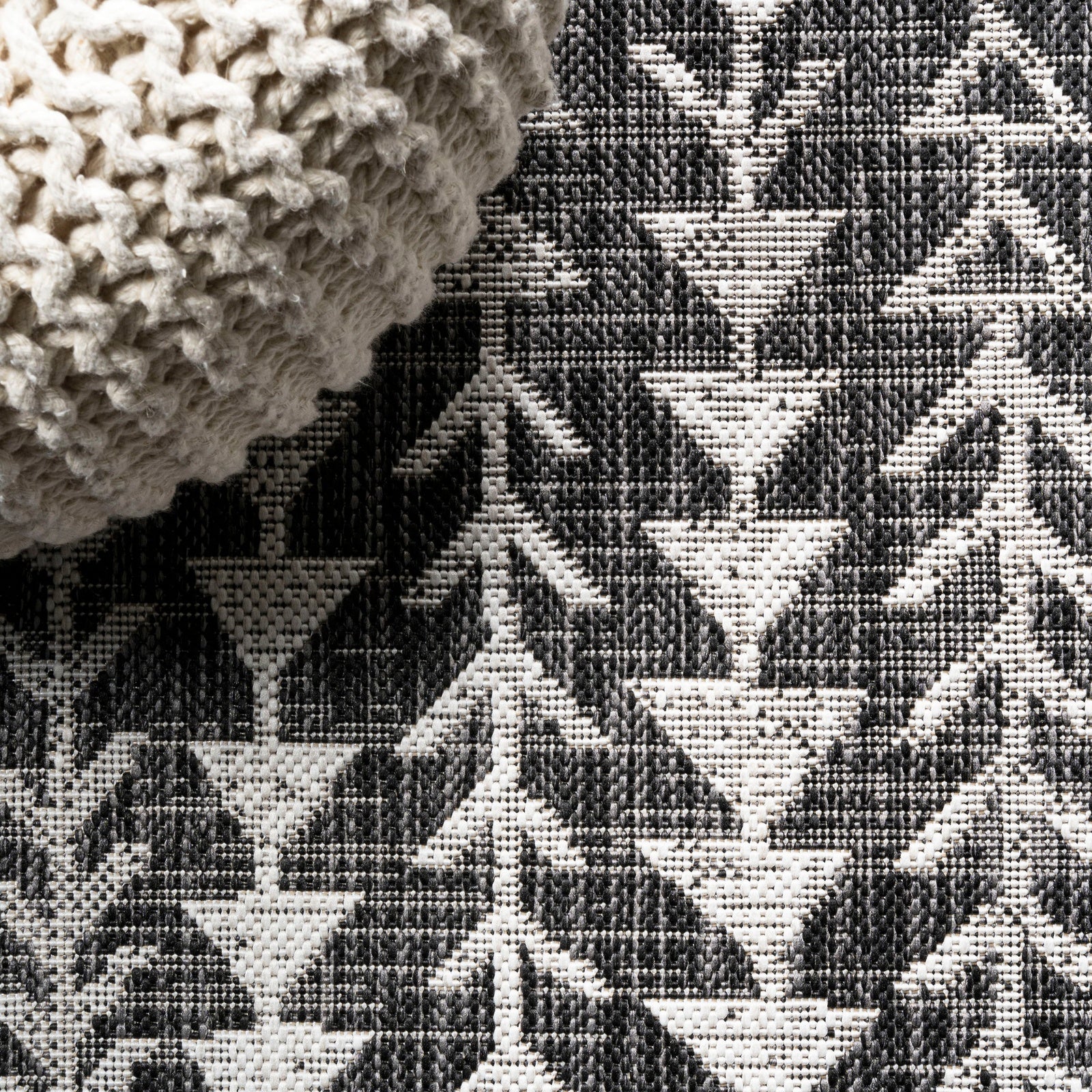 Tokay Bohemian Geometric Indoor/Outdoor Area Rug - Image 18