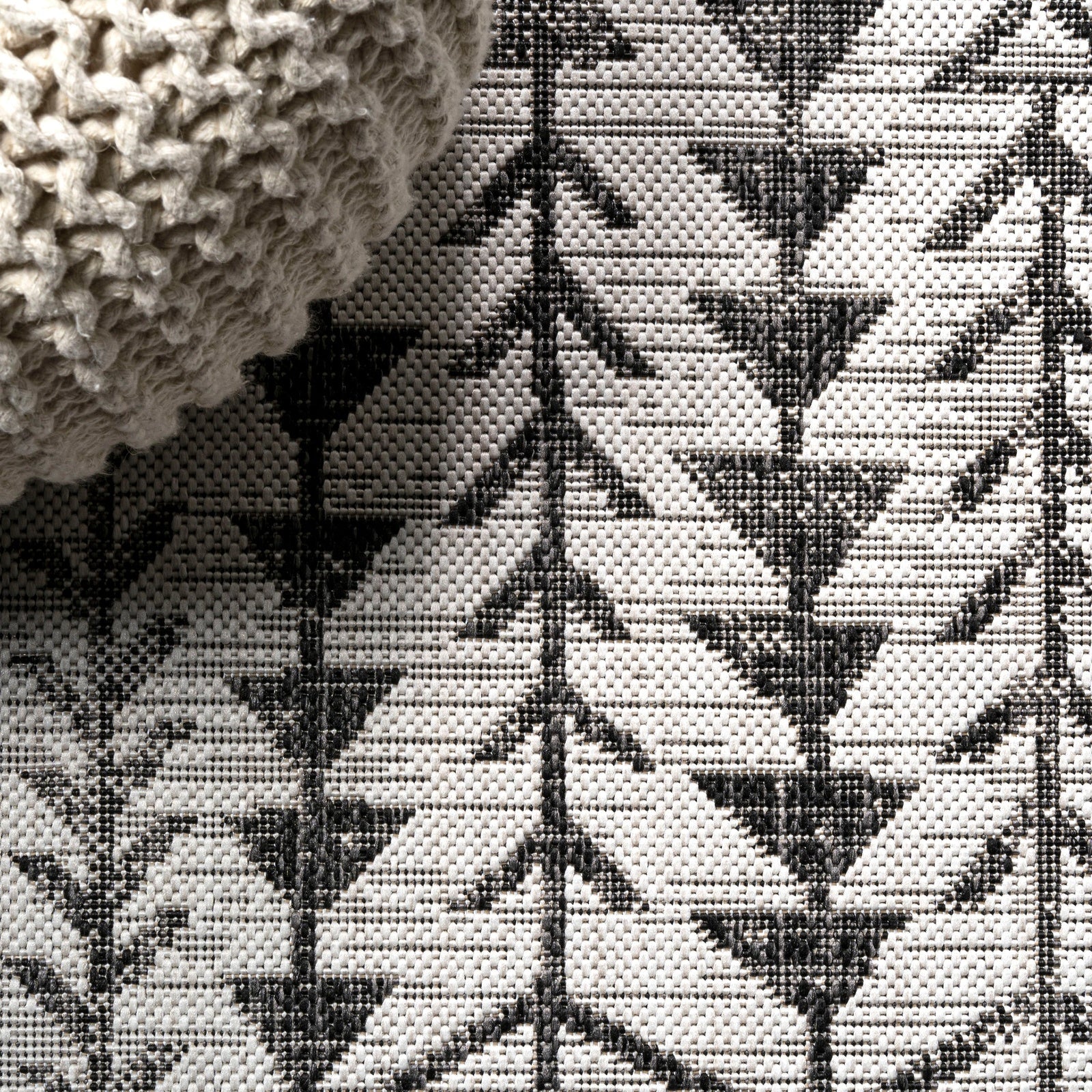 Tokay Bohemian Geometric Indoor/Outdoor Area Rug - Image 32